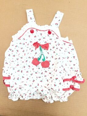 Vintage Cherry Print Baby Bubble Romper retro size: 3-6 months